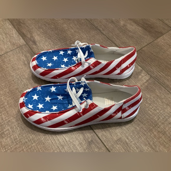 unbranded Shoes Nwot Americana Hey Dude Look Alikes Size 42 Poshmark